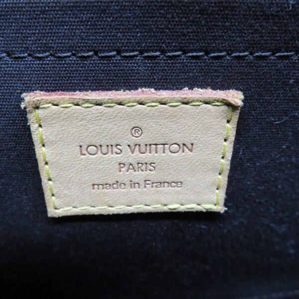 23050479 Louis Vuitton Rosewood Avenue Vernis Handbag