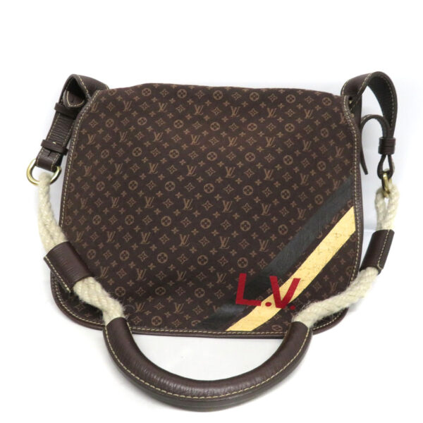 23055591 Louis Vuitton Aman Handbag