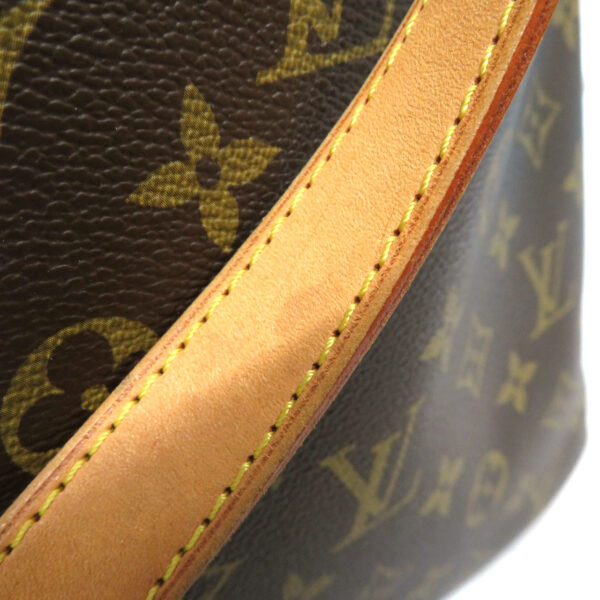 230597812 Louis Vuitton Batignolles Vertical Monogram Tote Bag