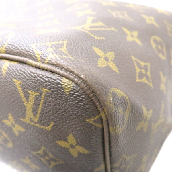 23066895 Louis Vuitton Neverfull GM Monogram Tote Bag