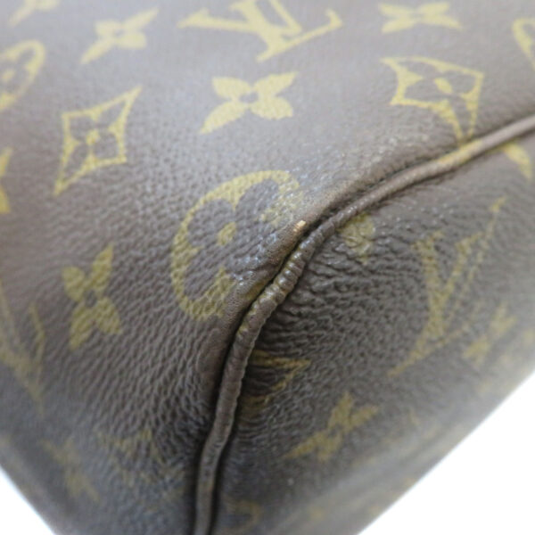 23066896 Louis Vuitton Neverfull GM Monogram Tote Bag