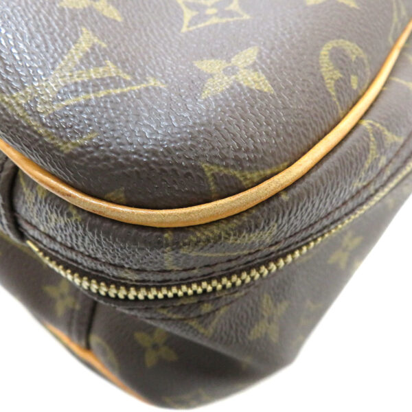 23069625 Louis Vuitton Excursion Monogram Handbag