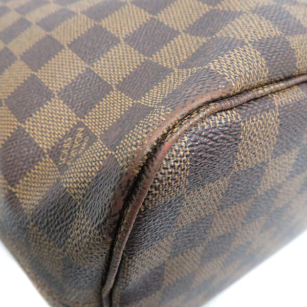 23073277 Louis Vuitton Neverfull MM Damier Ebene Brown