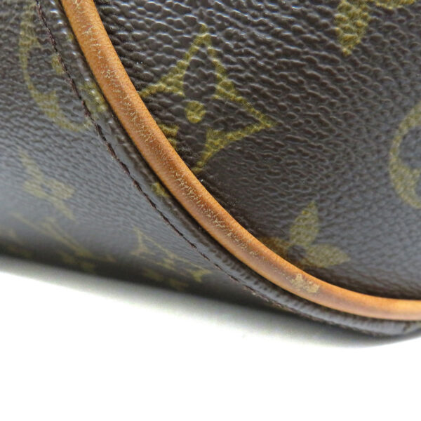 23077639 Louis Vuitton Ellipse MM Monogram Handbag