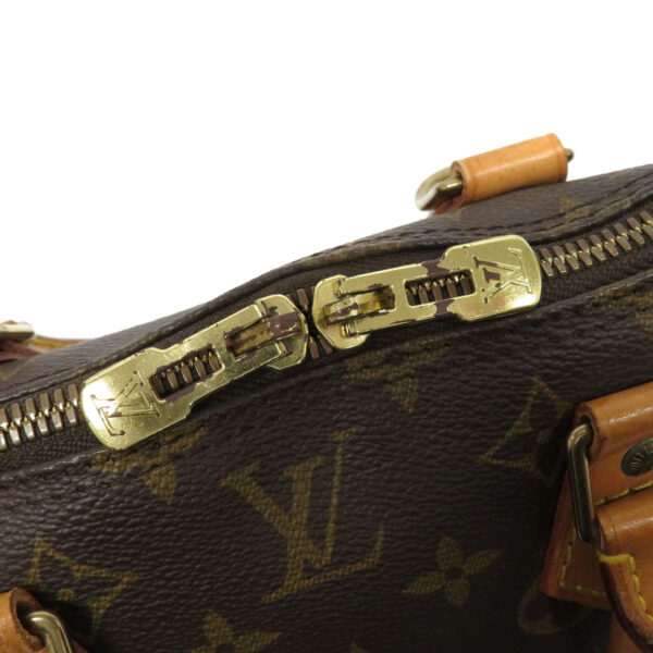 23079339 Louis Vuitton Alma Monogram Brown