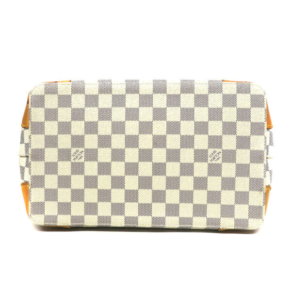 23085554 Louis Vuitton Hampstead PM Damier Azur White