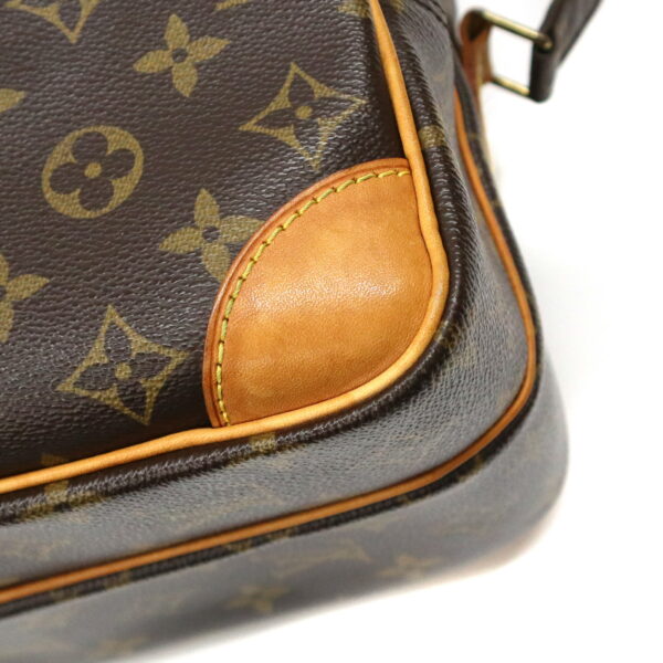 24 1789 10 Louis Vuitton Nile Monogram Shoulder Bag