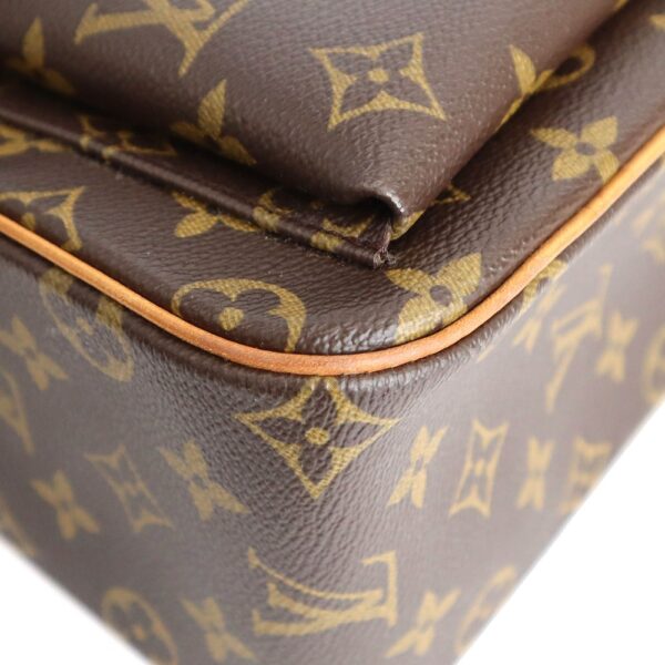 24 1817 8 Louis Vuitton Viva Cite GM Shoulder Bag