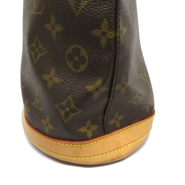 24 197704 Louis Vuitton Bucket PM Shoulder Bag Monogram