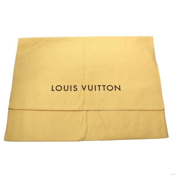 24 2097 16 Louis Vuitton Reporter Shoulder Bag