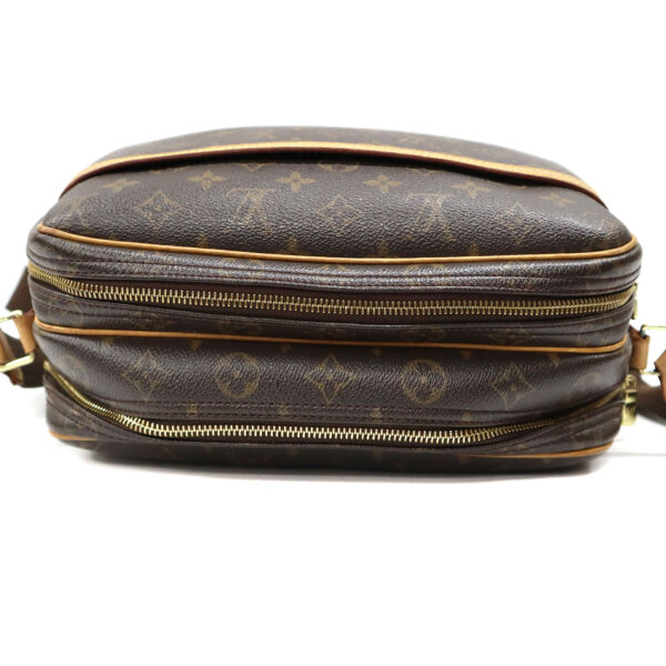 24 2097 8 Louis Vuitton Reporter Shoulder Bag