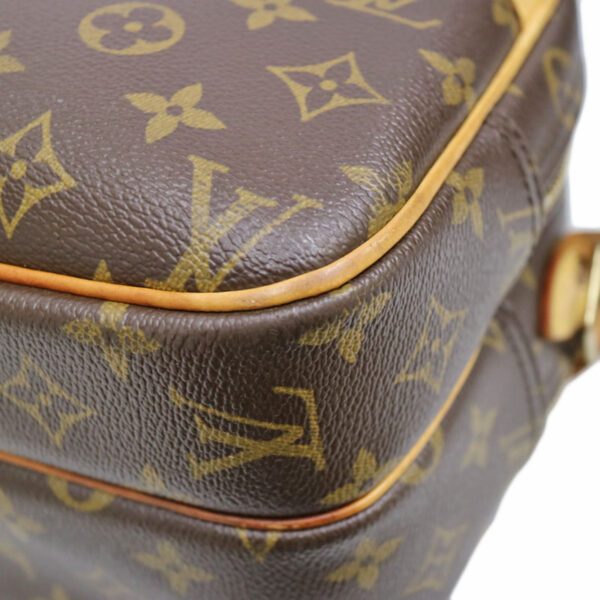 24 2179 6 Louis Vuitton Reporter PM Shoulder Bag Monogram