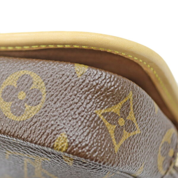 24 2218 08 Louis Vuitton Bum Bag Bosphore Monogram Body Bag