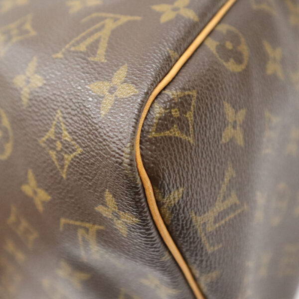 24 2446 6 Louis Vuitton Speedy 30 Monogram Handbag