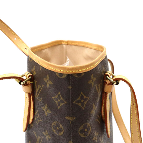 24 2550 7 Louis Vuitton Bucket PM Monogram Canvas Tote Bag