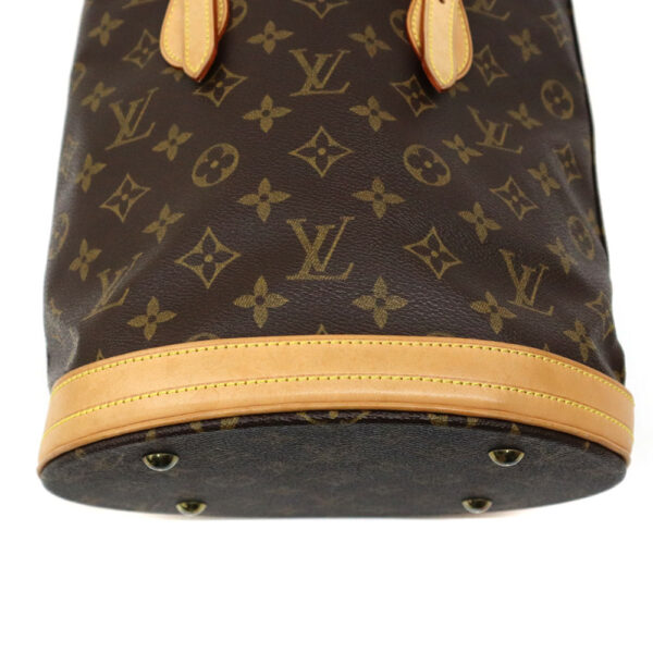 24 2550 8 Louis Vuitton Bucket PM Monogram Canvas Tote Bag