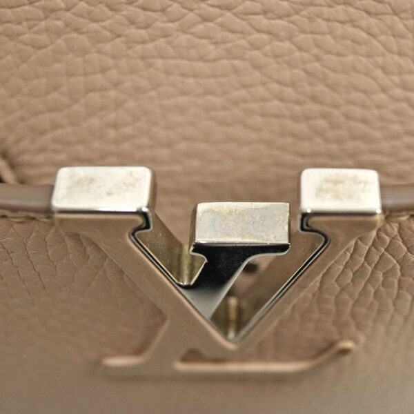 24 2652 15 Louis Vuitton Capucines BB Taurillon 2WAY Bag