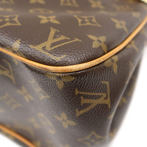 24 3689 6 Louis Vuitton Batignolles Horizontal Shoulder Bag Monogram