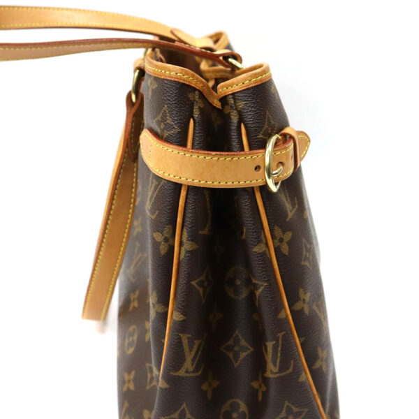 24 3689 7 Louis Vuitton Batignolles Horizontal Shoulder Bag Monogram