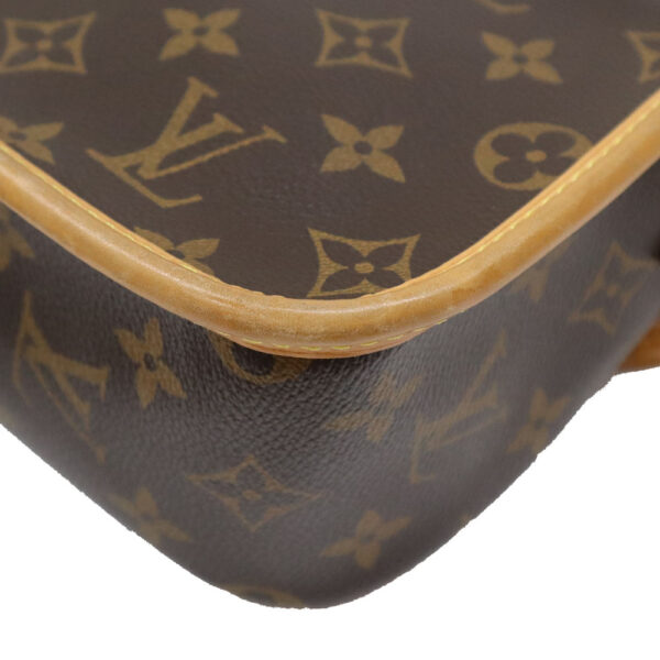 24 3806 7 Louis Vuitton Sologne Shoulder Bag Monogram Canvas