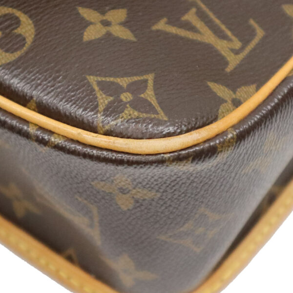 24 3806 8 Louis Vuitton Sologne Shoulder Bag Monogram Canvas