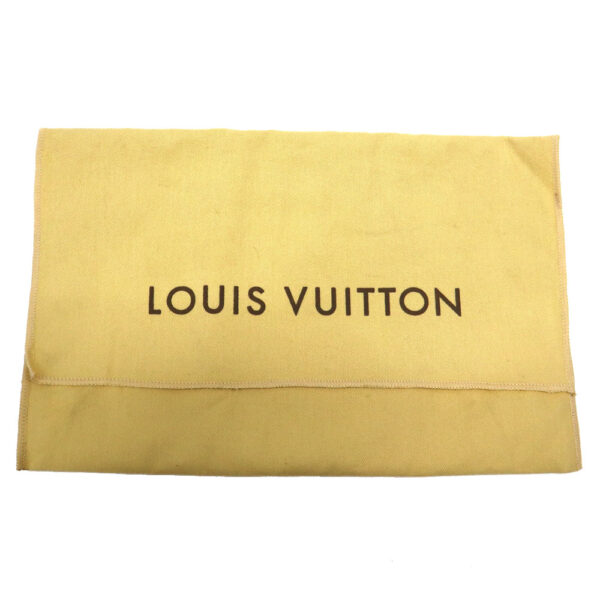 24 3807 7 Louis Vuitton Pochette Accessoire Monogram Pouch