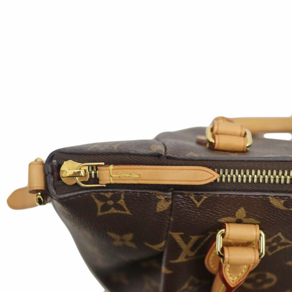 24 3966 8 Louis Vuitton Turenne PM Shoulder Bag Monogram