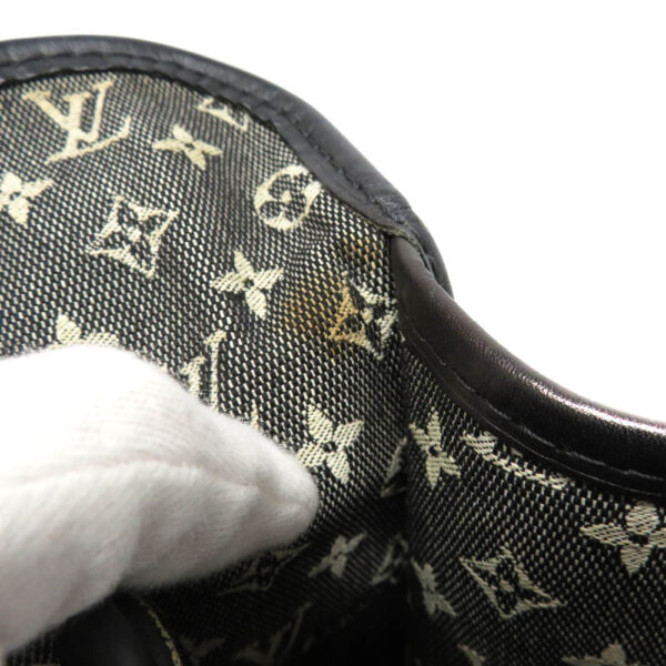 24 411907 Louis Vuitton Bouzas Marie Kate Monogram Handbag