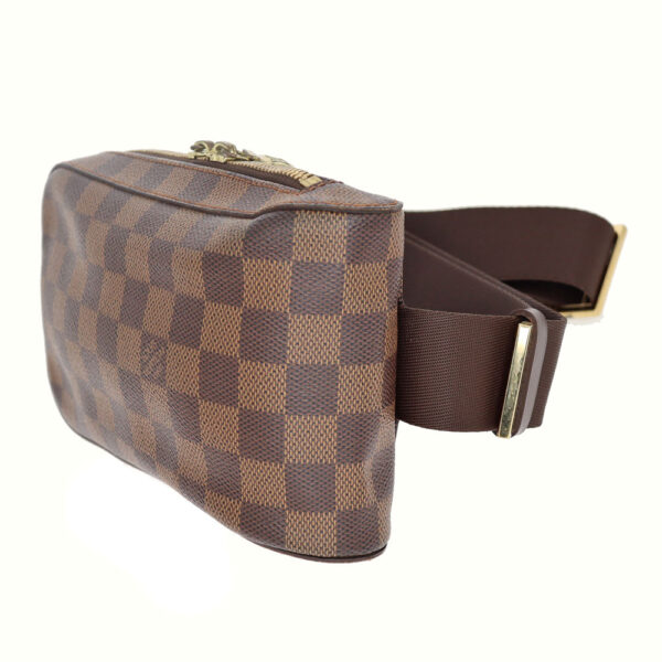 24 4665 3 Louis Vuitton Jeronimos Body Bag Damier