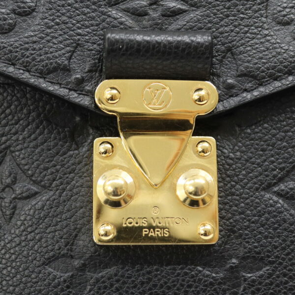 24 4985 6 Louis Vuitton Metis MM Bag