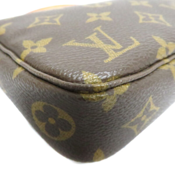 24015516 Louis Vuitton Pochette Accessoire Monogram Pouch