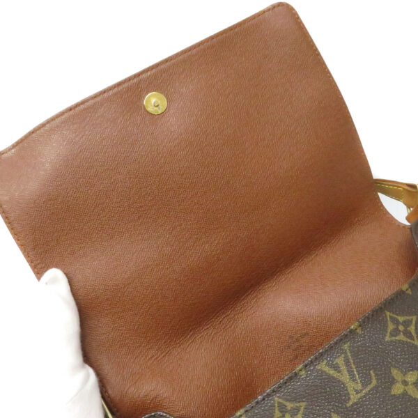 24020929 Louis Vuitton Musette Tango Bag Monogram