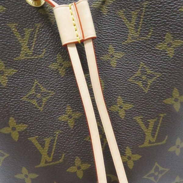 24022259 Louis Vuitton Neo Noe BB Monogram Shoulder Bag