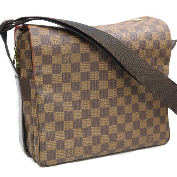 24022971 Louis Vuitton Naviglio Shoulder Bag Damier