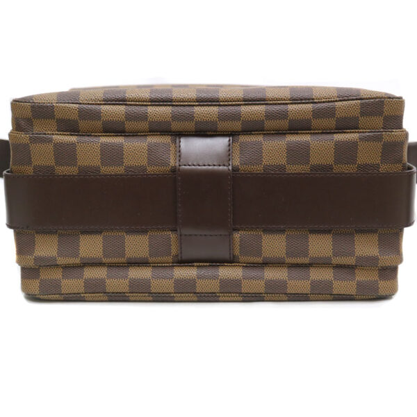 24022975 Louis Vuitton Naviglio Shoulder Bag Damier