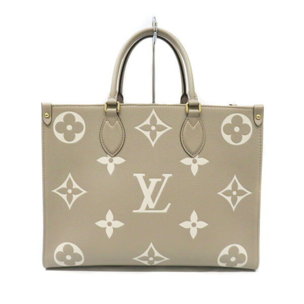 24025212 Louis Vuitton On the Go MM Bag Monogram