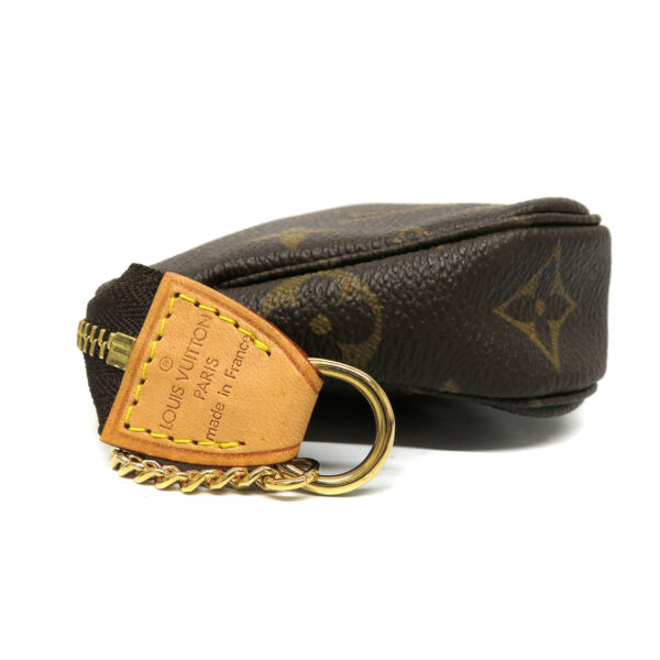 24031503 Louis Vuitton Mini Pochette Accessoire