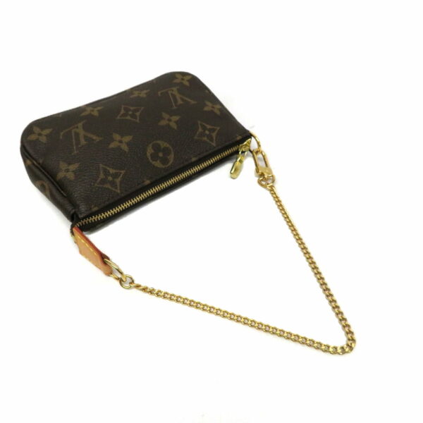 24031509 Louis Vuitton Mini Pochette Accessoire