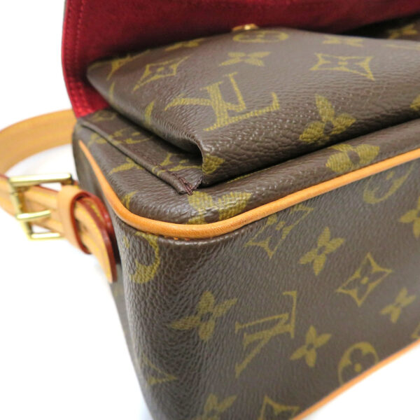 24047775 Louis Vuitton Viva Cite MM Monogram Crossbody Bag