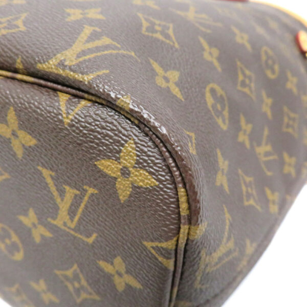 24051685 Louis Vuitton Neverfull MM Bag