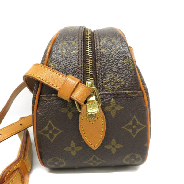 24054693 Louis Vuitton Blois Bag Monogram