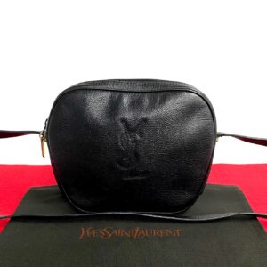 2406jpa573 6 1 GUCCI GG Matelasse medium tote bag black