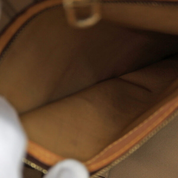 2413 13 Louis Vuitton Neverfull MM Tote Bag Monogram