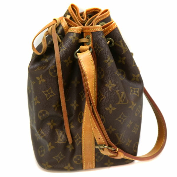 2423 4 Louis Vuitton Petit Noe Shoulder Bag Monogram Canvas Brown