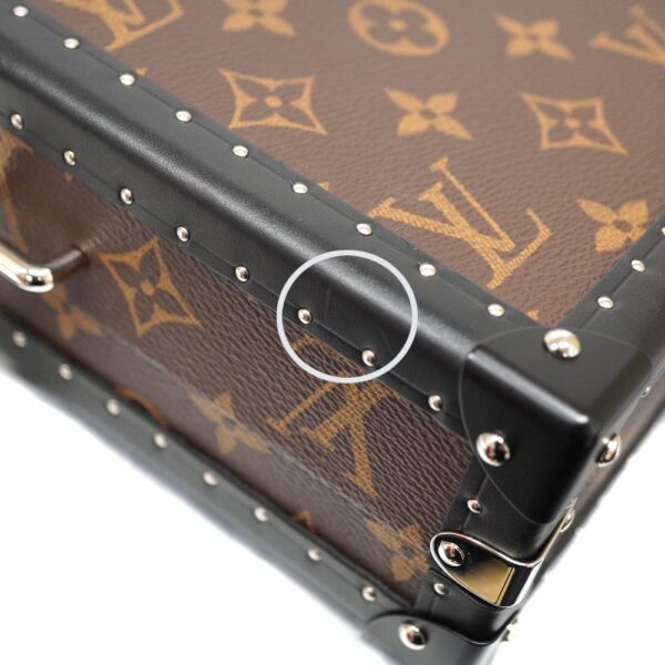 2432 14 Louis Vuitton Clutch Box Shoulder Bag