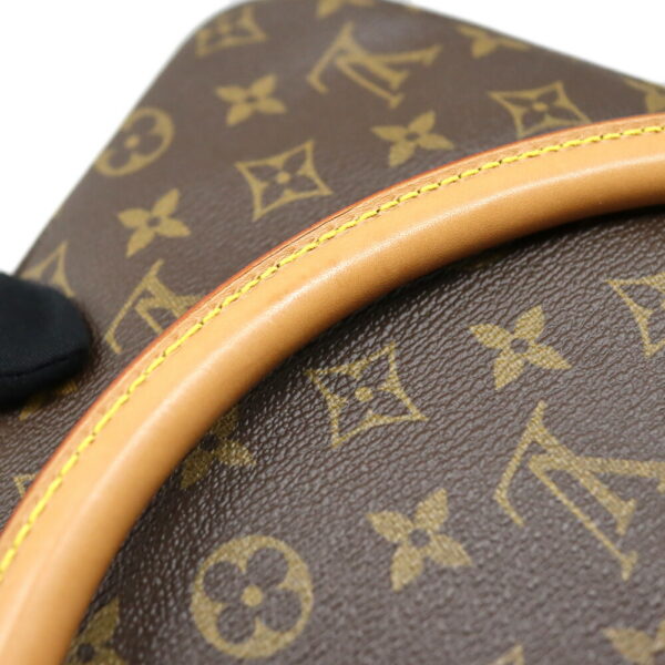 244336 8 Louis Vuitton Looping GM Shoulder Bag