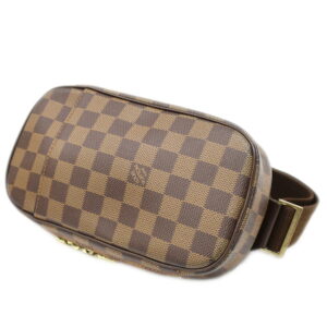 244604 1 Louis Vuitton Amazon Messenger Shoulder Bag Damier Monogram