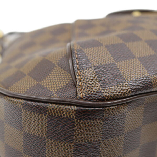 244704 5 Louis Vuitton Thames GM Bag