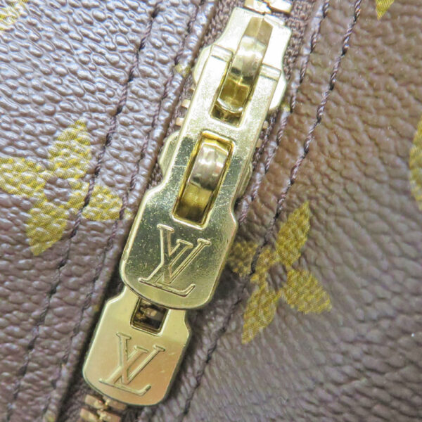 2449 Louis Vuitton Deauville Monogram Handbag