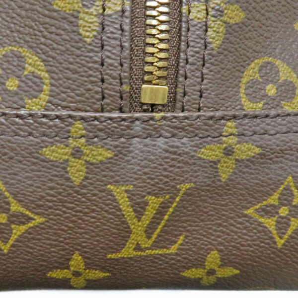 2457 Louis Vuitton Deauville Monogram Handbag